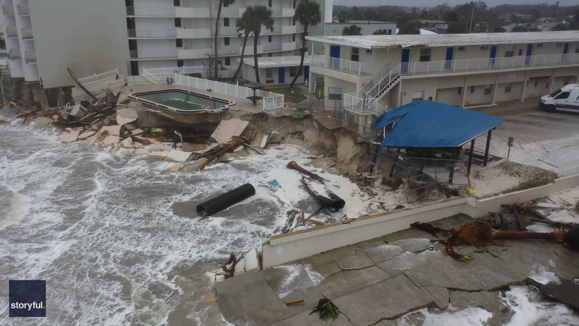2 Daytona Beach hotels crumble into ocean during Tropical Storm Nicole